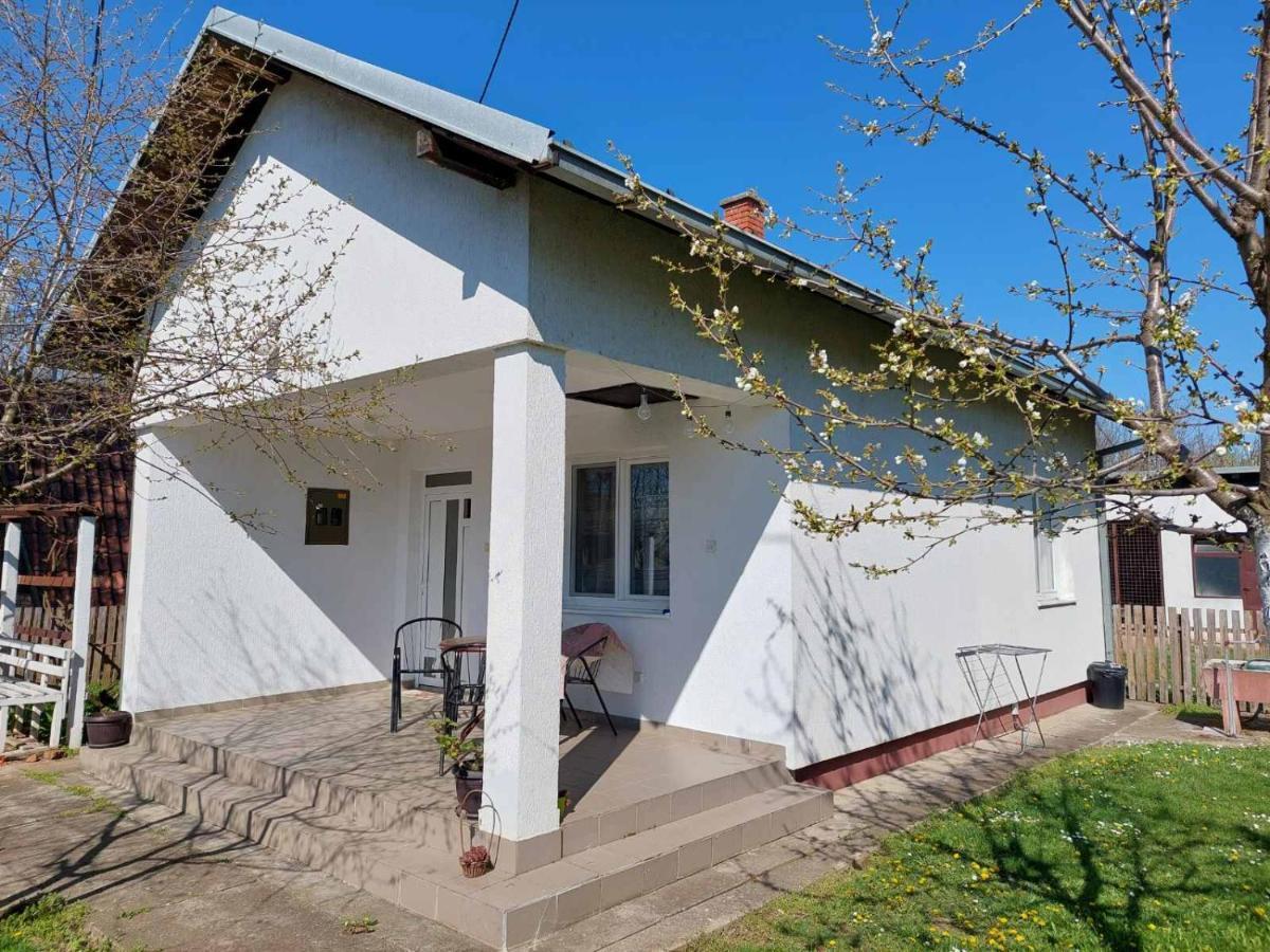 Apartman Dijelovi Bijeljina Exterior foto